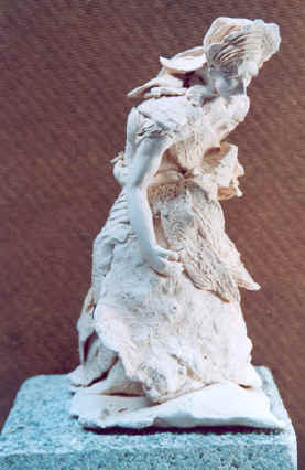 La marche contre le vent, terre cuite (2000) copyright D. Aliquot (ADAGP)